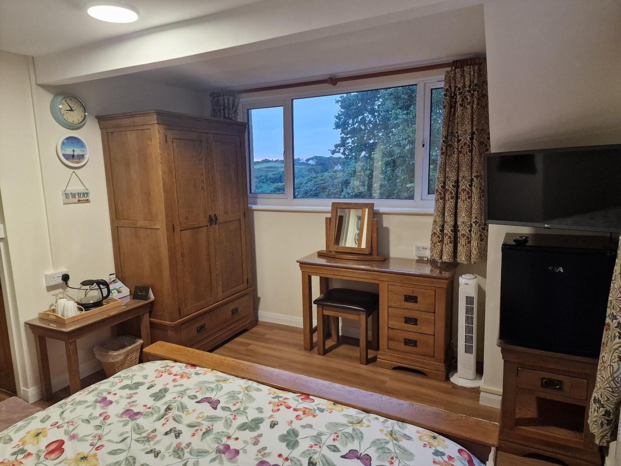 Woodvale Bungalow Little Haven 外观 照片