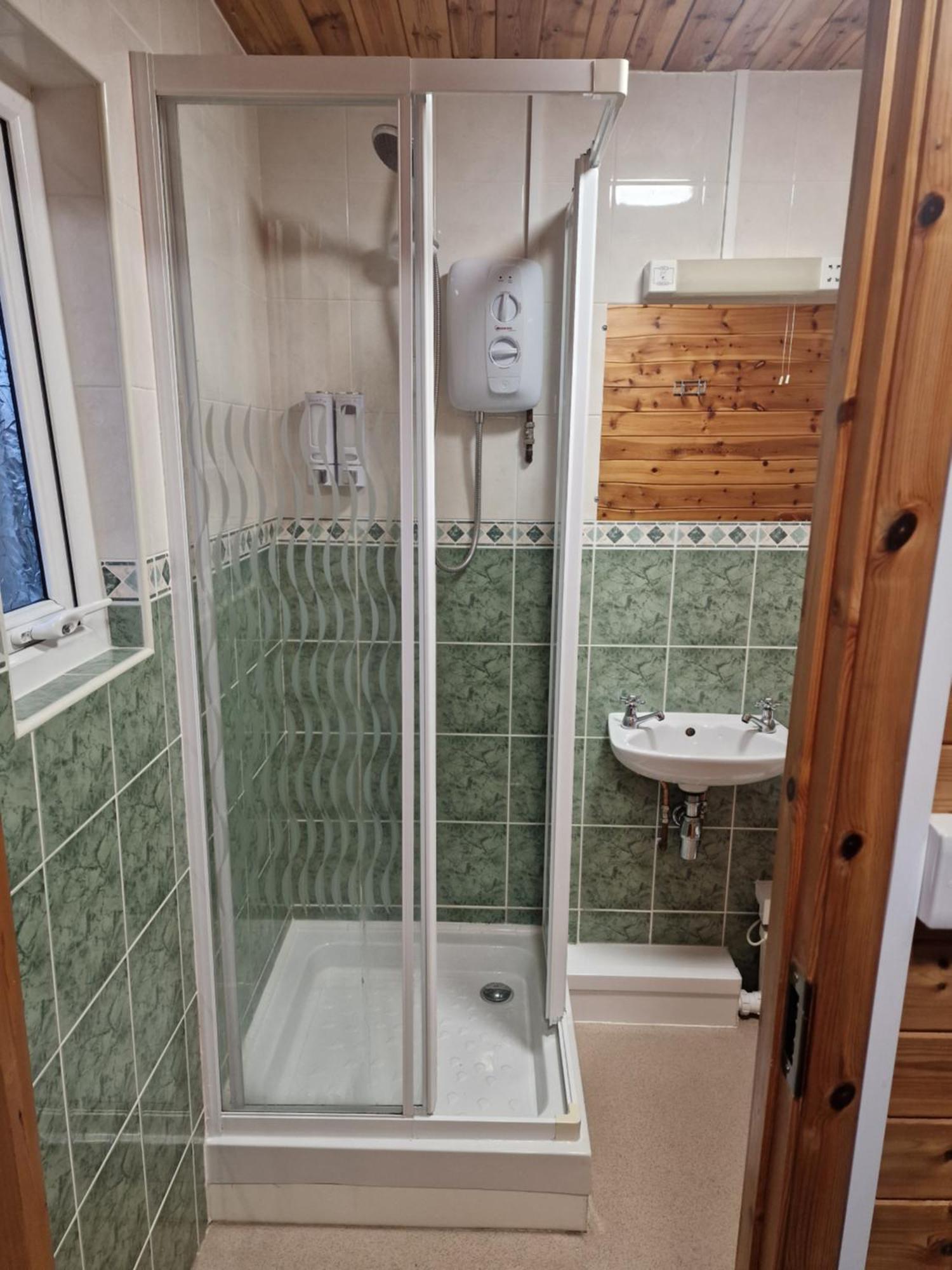 Woodvale Bungalow Little Haven 外观 照片
